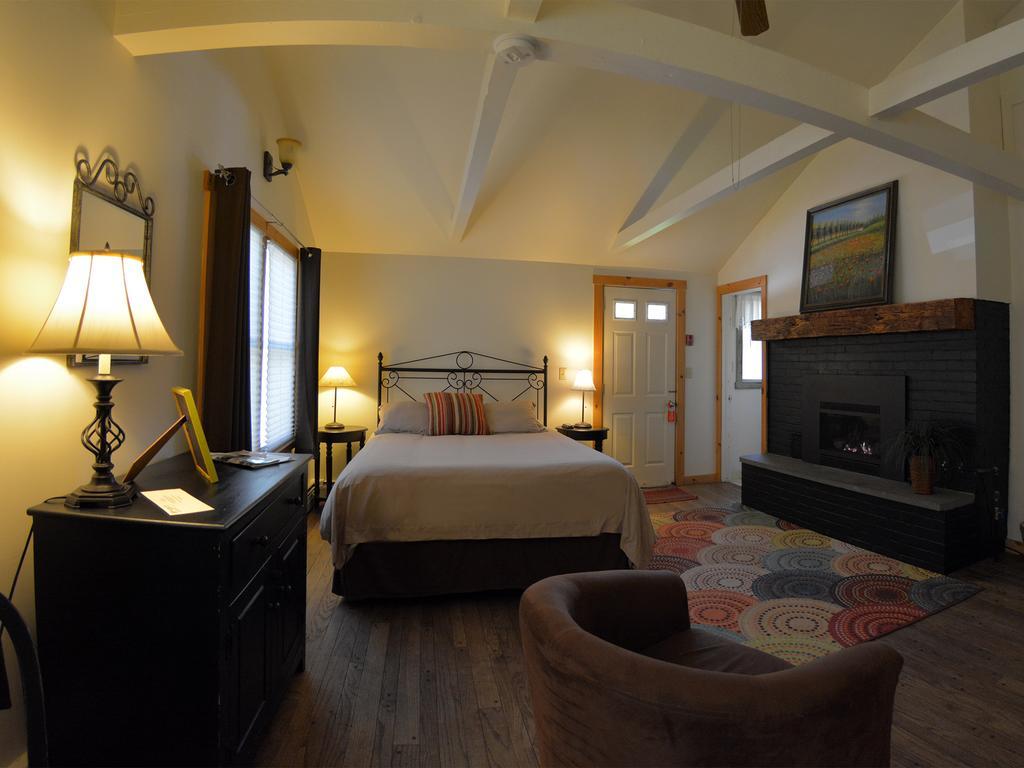 Hyde Away Inn Waitsfield Zimmer foto