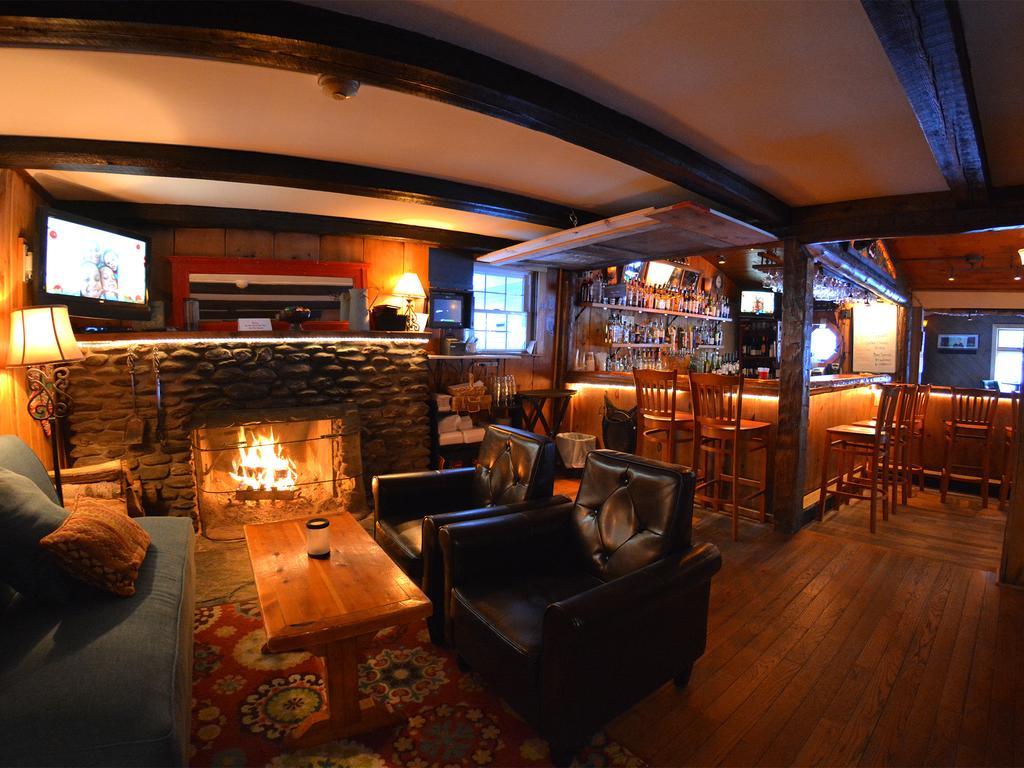 Hyde Away Inn Waitsfield Exterior foto